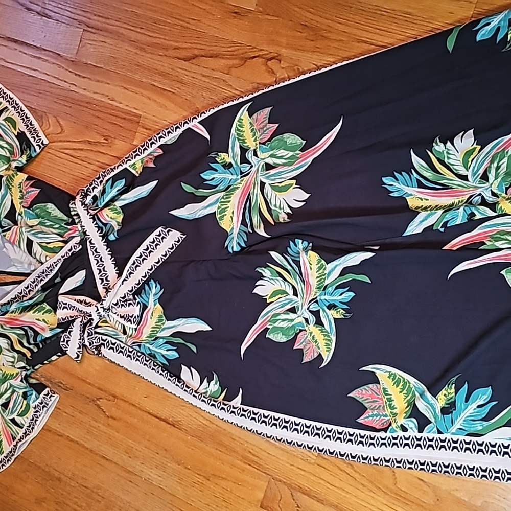 Flying Tomatoe wide legged jumpsuit - size S - Picture 4 of 16